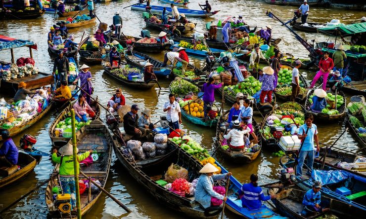 Chợ nổi Ngã Bảy