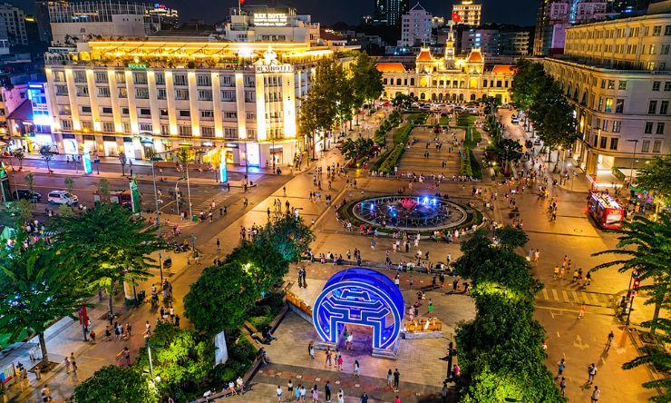 Phố đi bộ Nguyễn Huệ